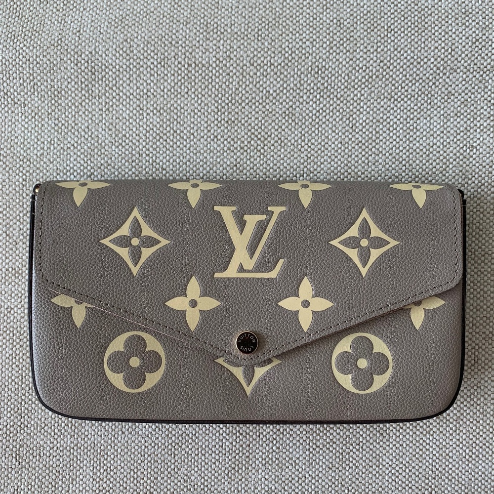 Crossbody clutch purse wallet